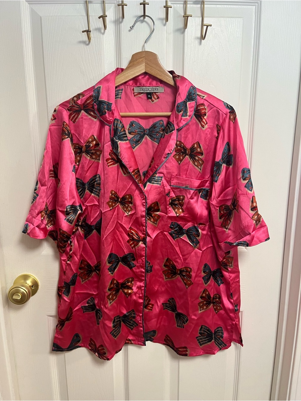 Women's Bow-Print Pajama Set in Bright Pink - Picture 3 of 10